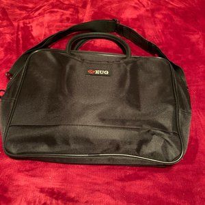 Small  laptop or ipad or portable projector bag